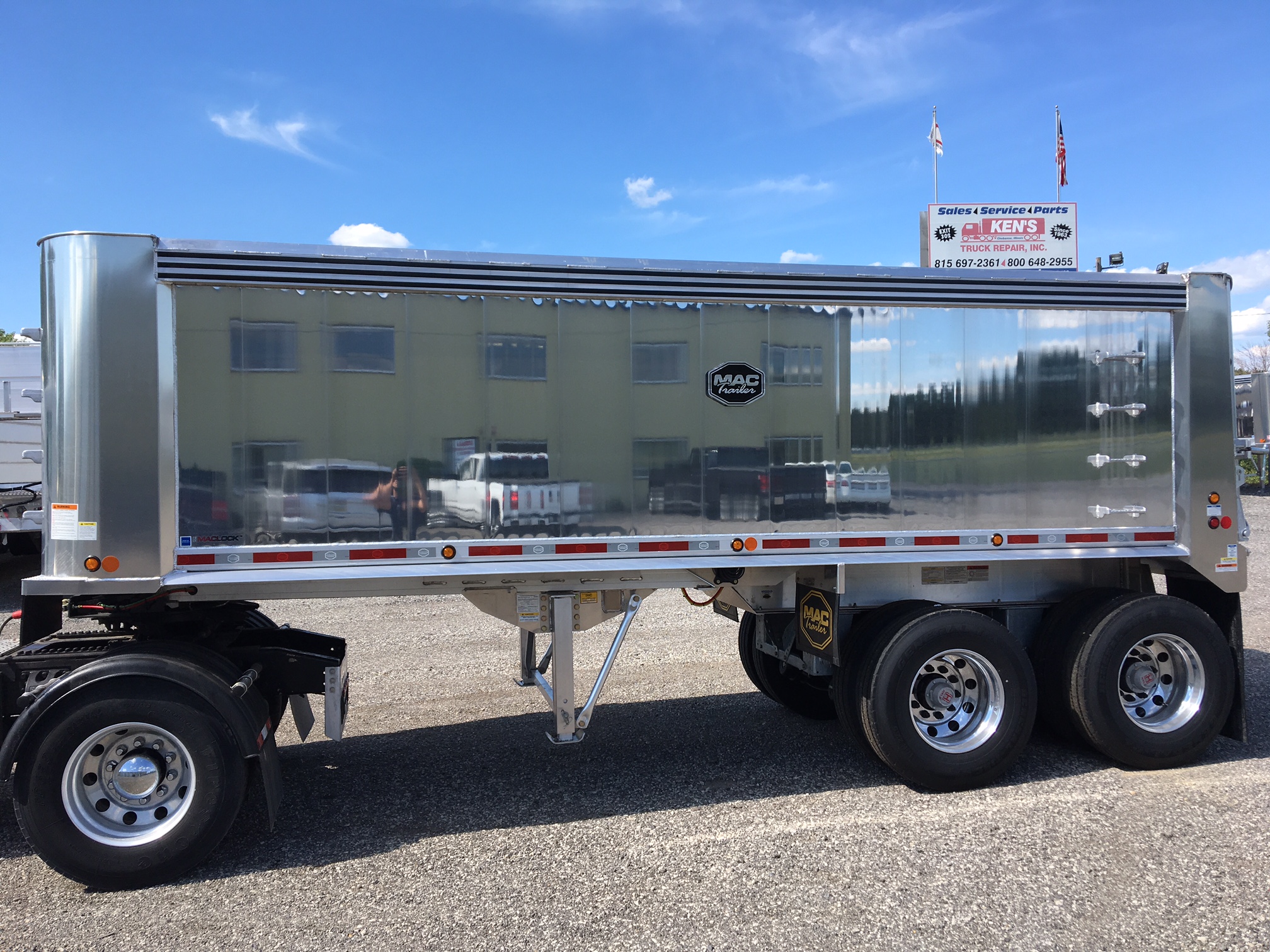 22' Frameless (2) 22' Frameless (2)